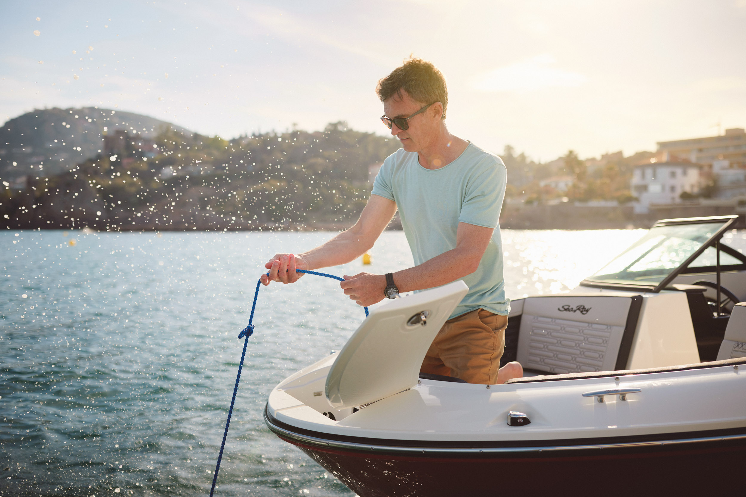 Sea Ray SPX 210 Outboard — photo 4