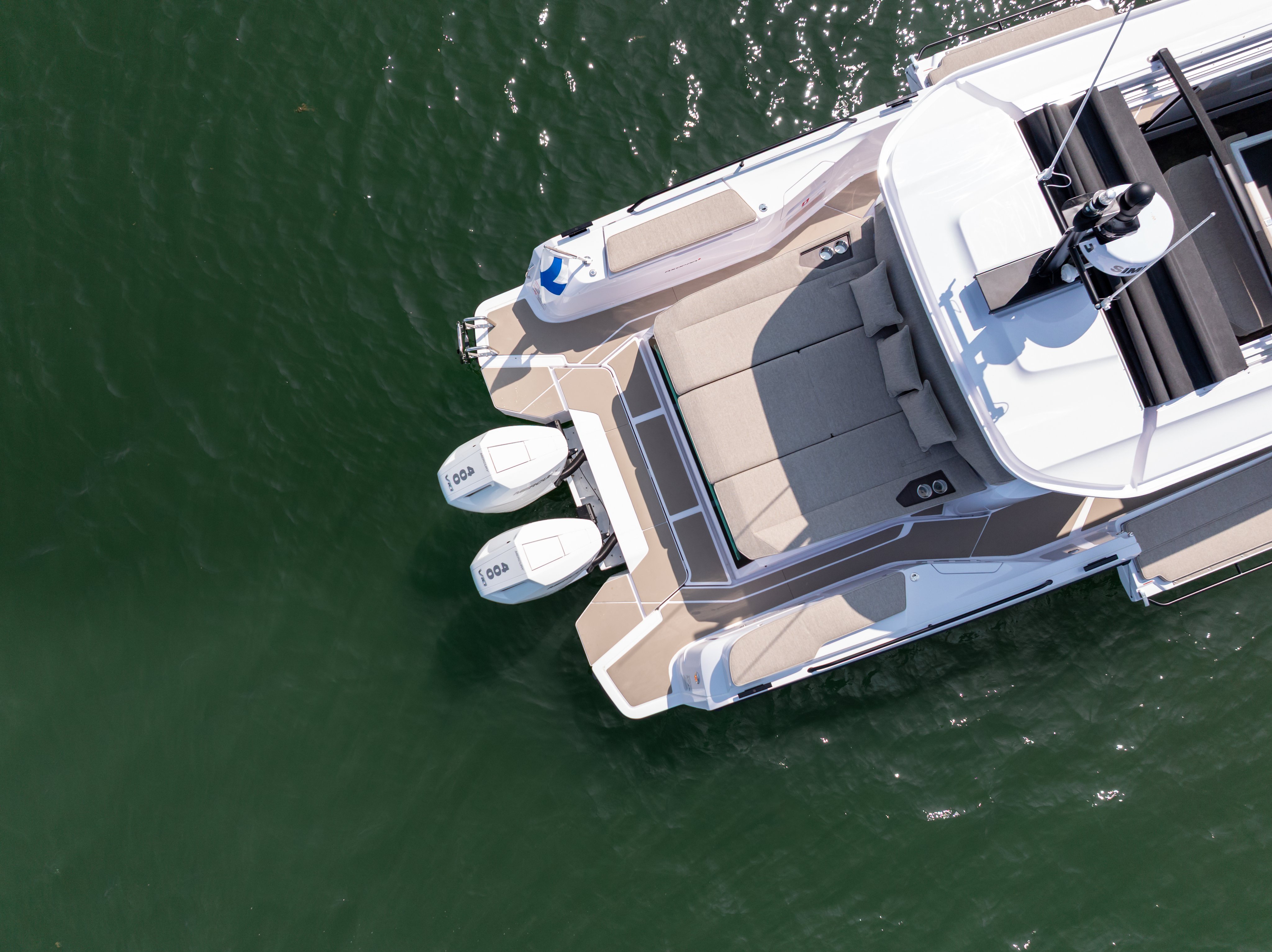 Axopar 45 XC Cross Cabin — photo 3