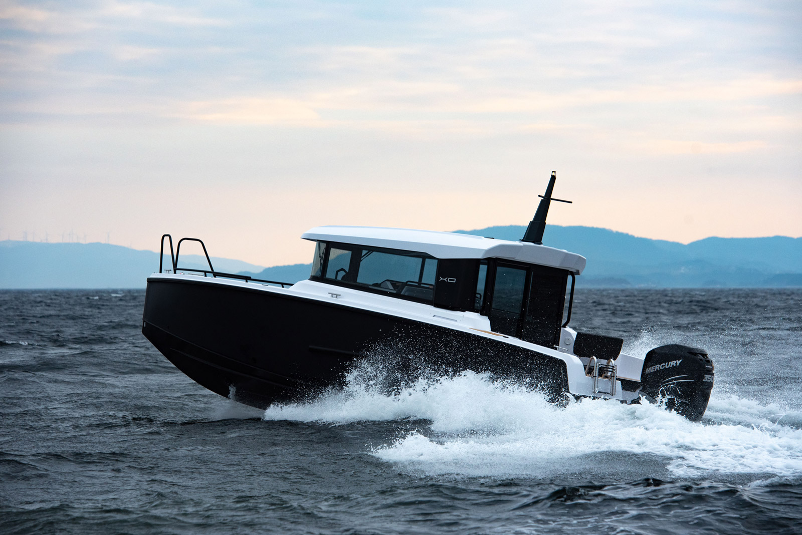 XO Boats EXPLR 9 — photo 7