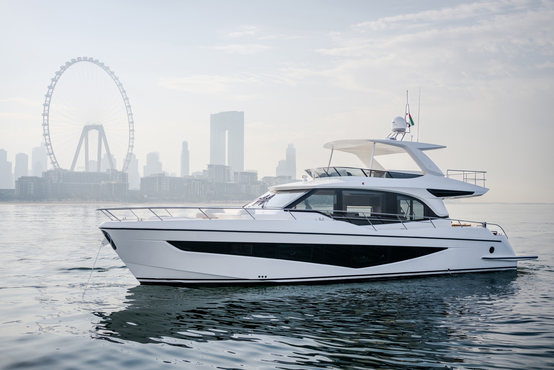 Majesty Yachts Majesty 65