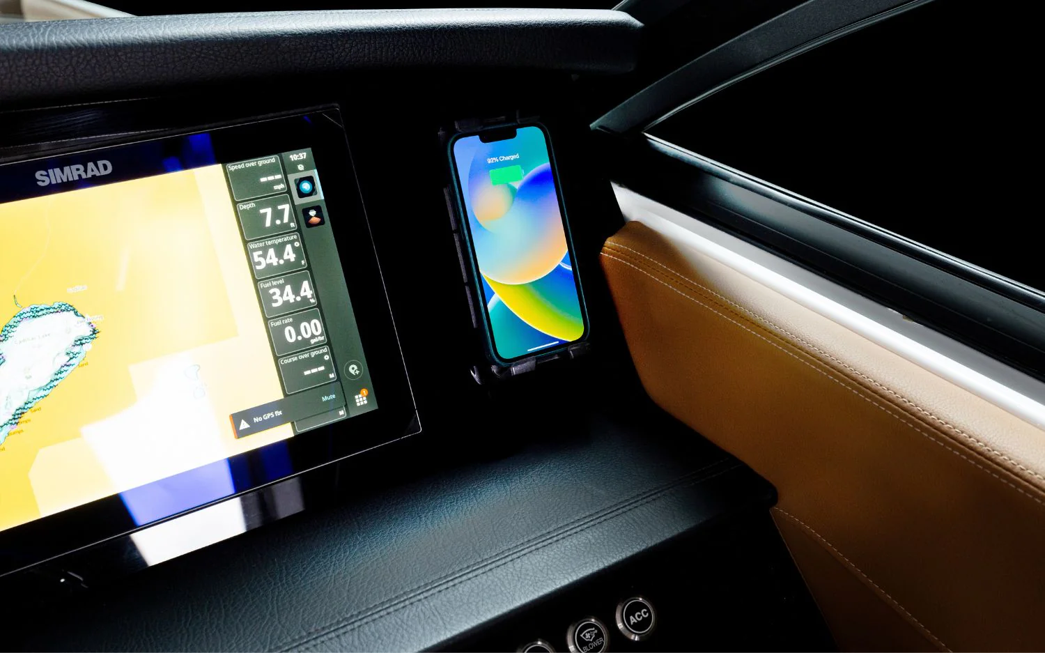 Four Winns H9 — 사진 8