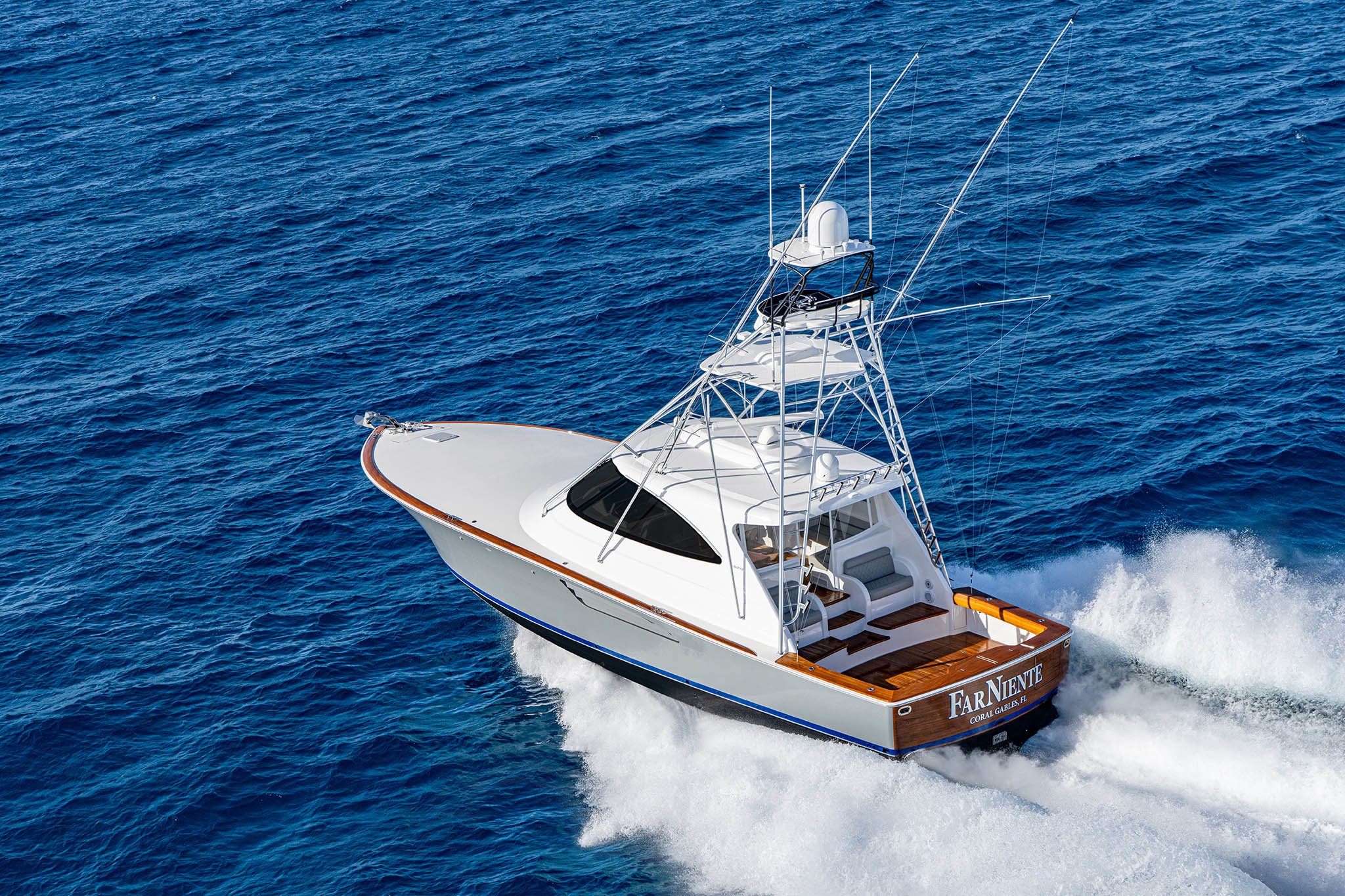 Viking Yachts 54 Sport Tower — photo 7