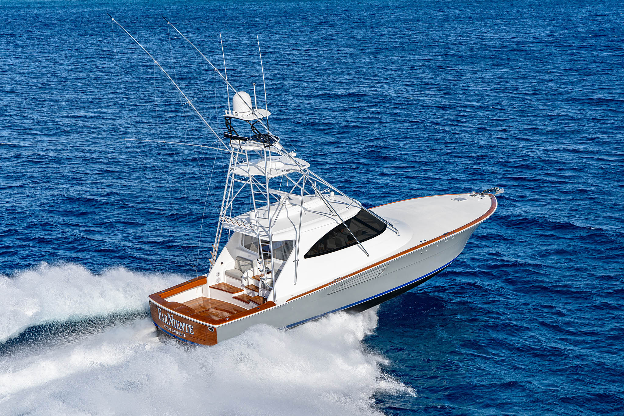 Viking Yachts 54 Sport Tower — photo 6