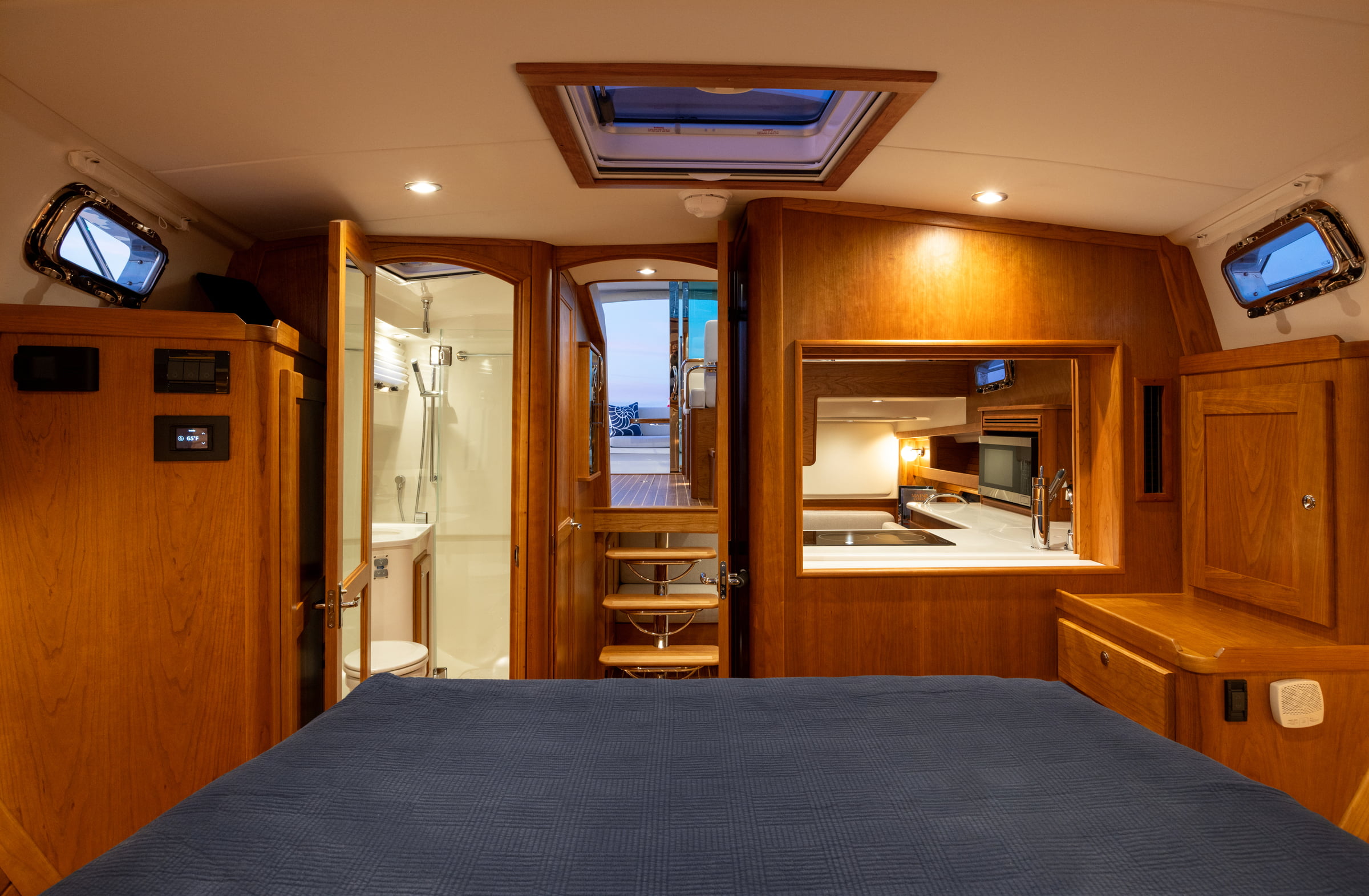 Sabre Yachts 38 Salon Express — photo 6