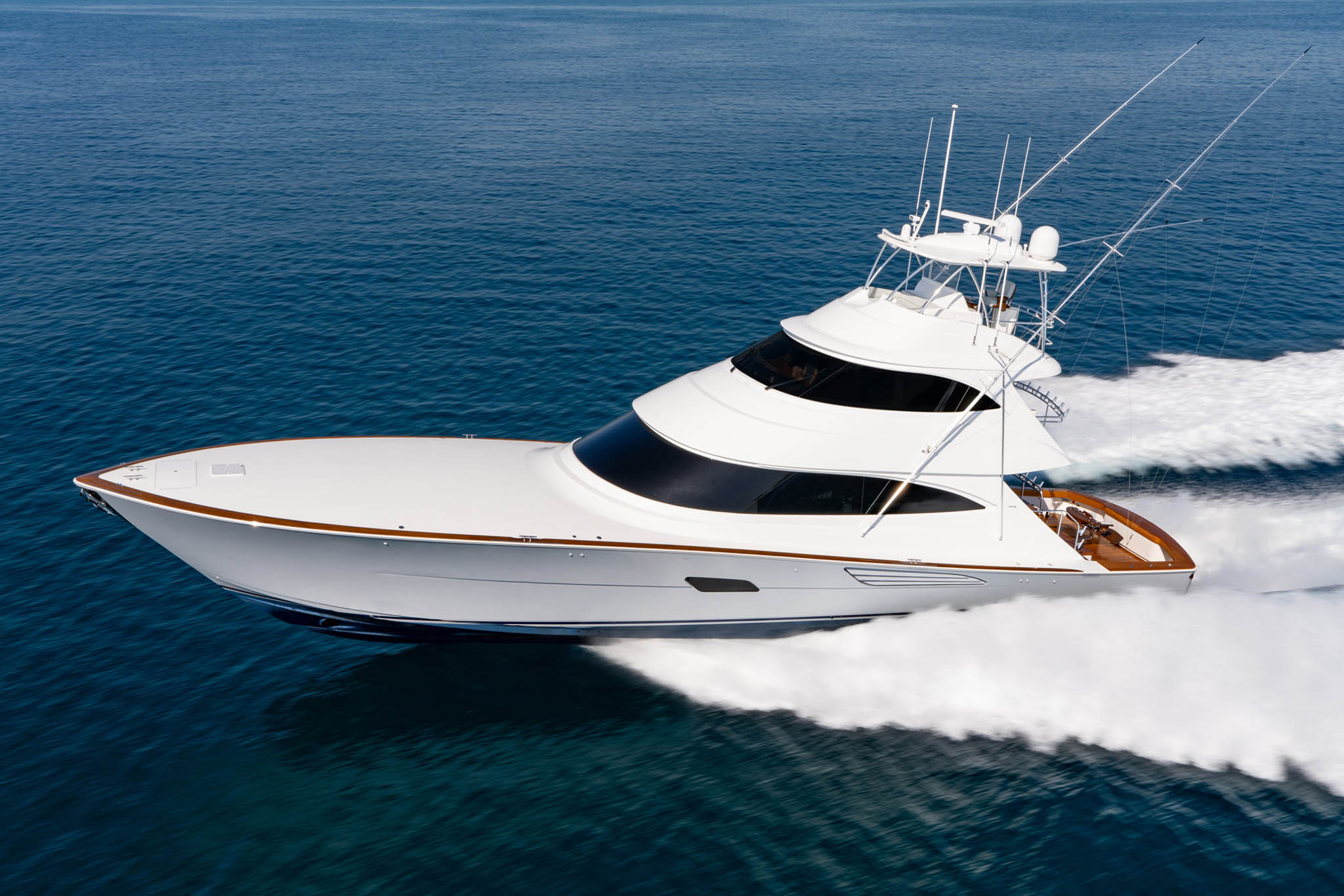 Viking Yachts 90 Enclosed Bridge — photo 3
