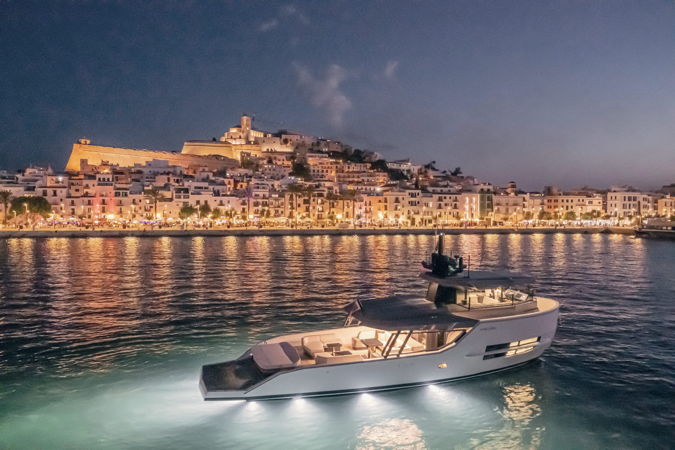 Arcadia Yachts Sherpa 60