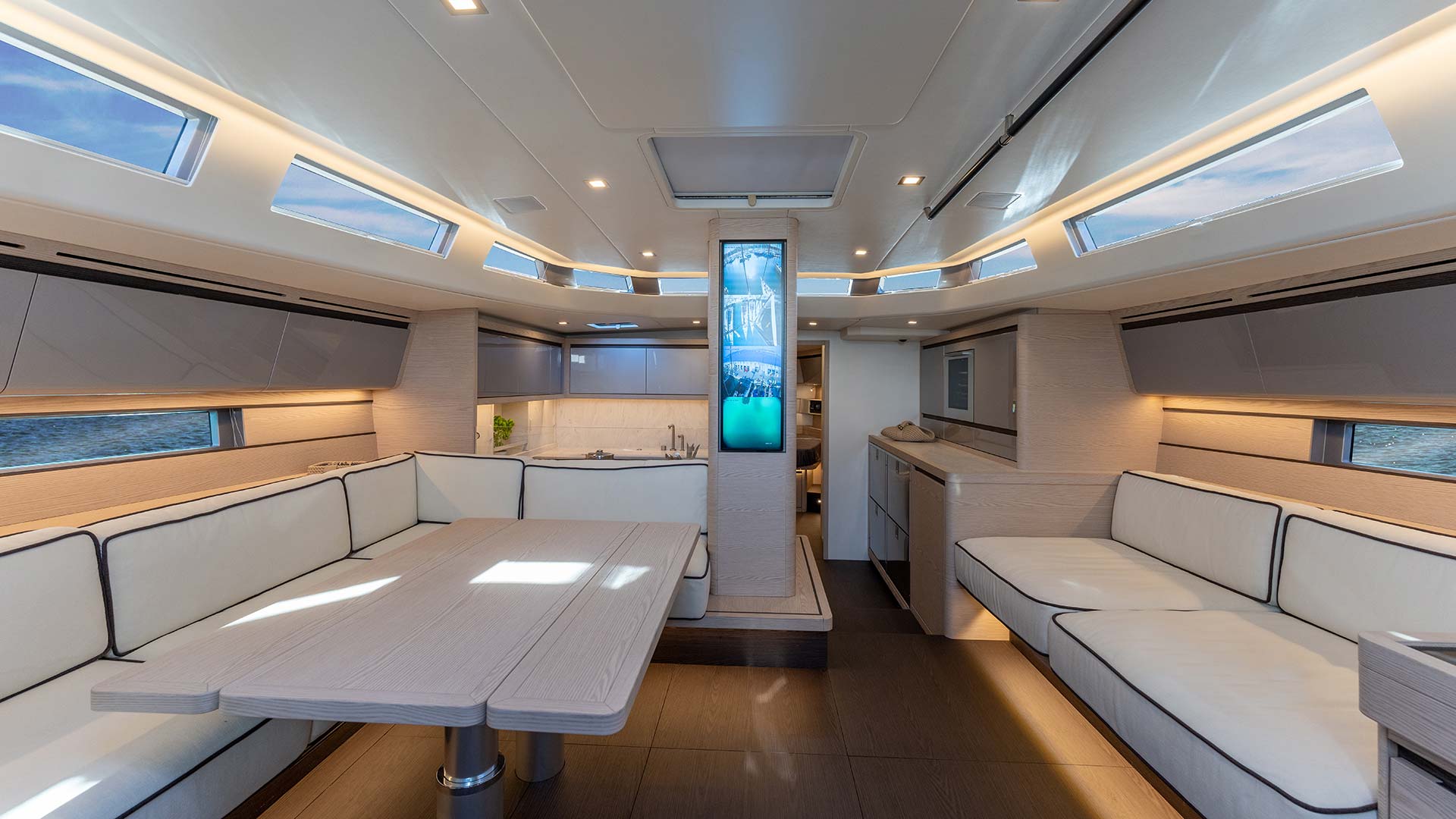 ICE 62 Targa — photo 10