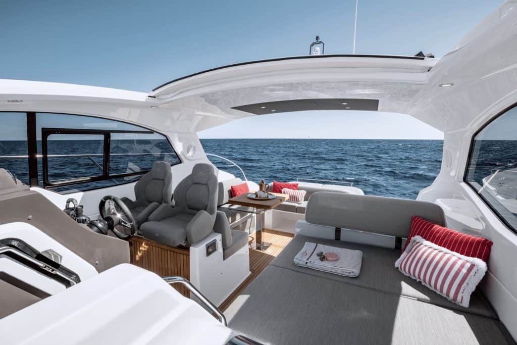 Azimut Atlantis 45 — photo 3