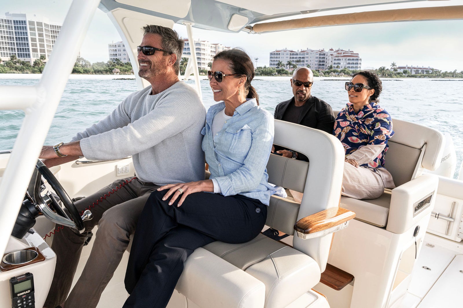 Boston Whaler 350 Realm — 写真 7