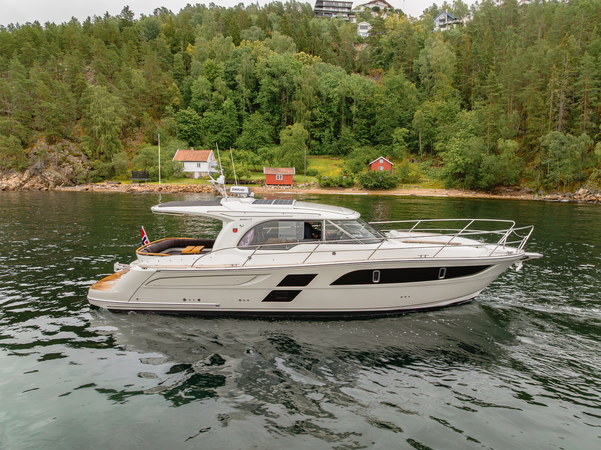 Marex 375 — photo 4