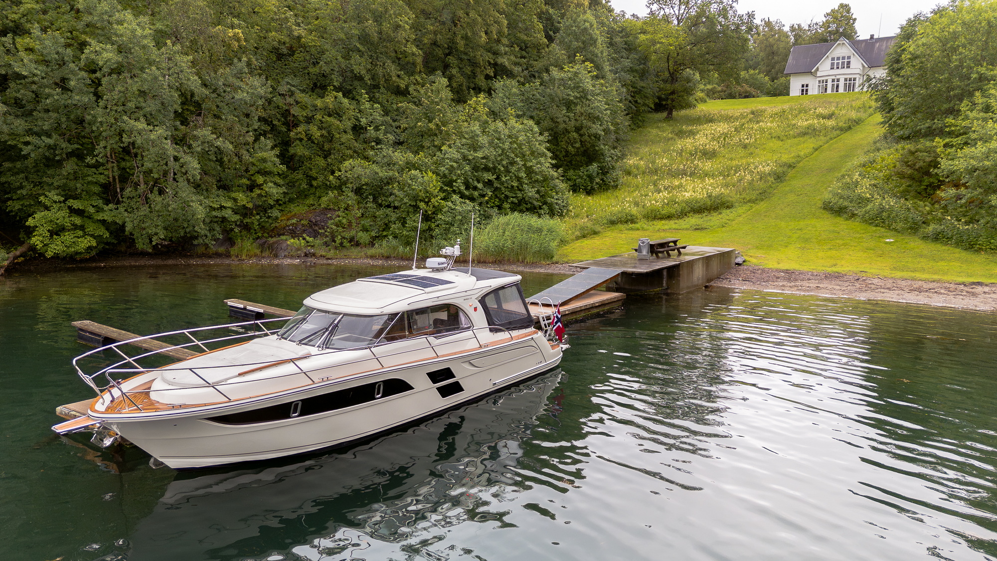 Marex 375 — photo 6